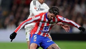 ag9游会-1991年欧冠决赛完整赛事回顾与分析